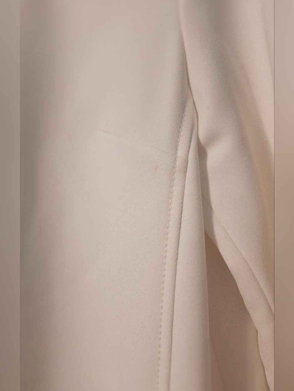 Ivory Single-Breasted Coat - Picture 4 of 13